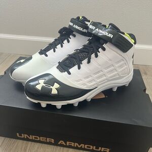 Under Armour UA Fierce Havoc MID D Black/White Men's Football Cleats Size 13.5